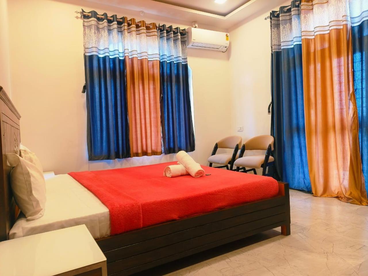 Sk Brownstone * Mahabaleshwar