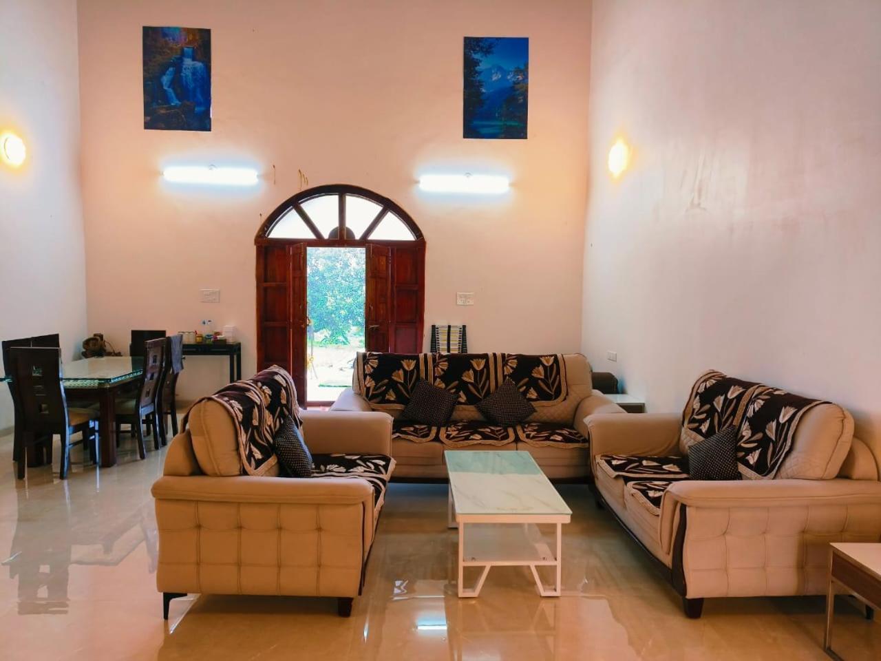 Sk Brownstone Mahabaleshwar