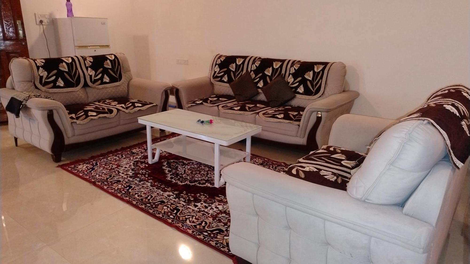 Villa Sk Brownstone *