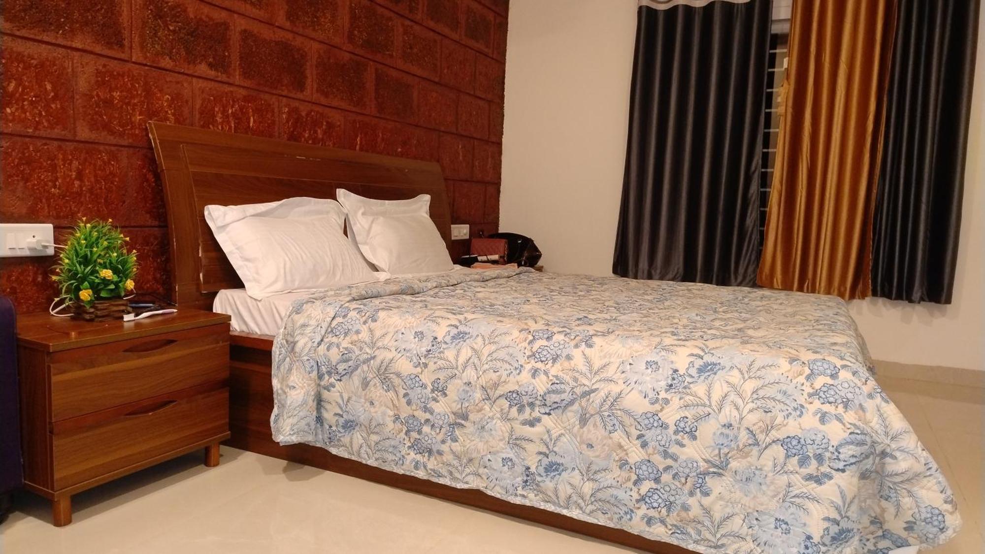 Sk Brownstone Villa Mahabaleshwar