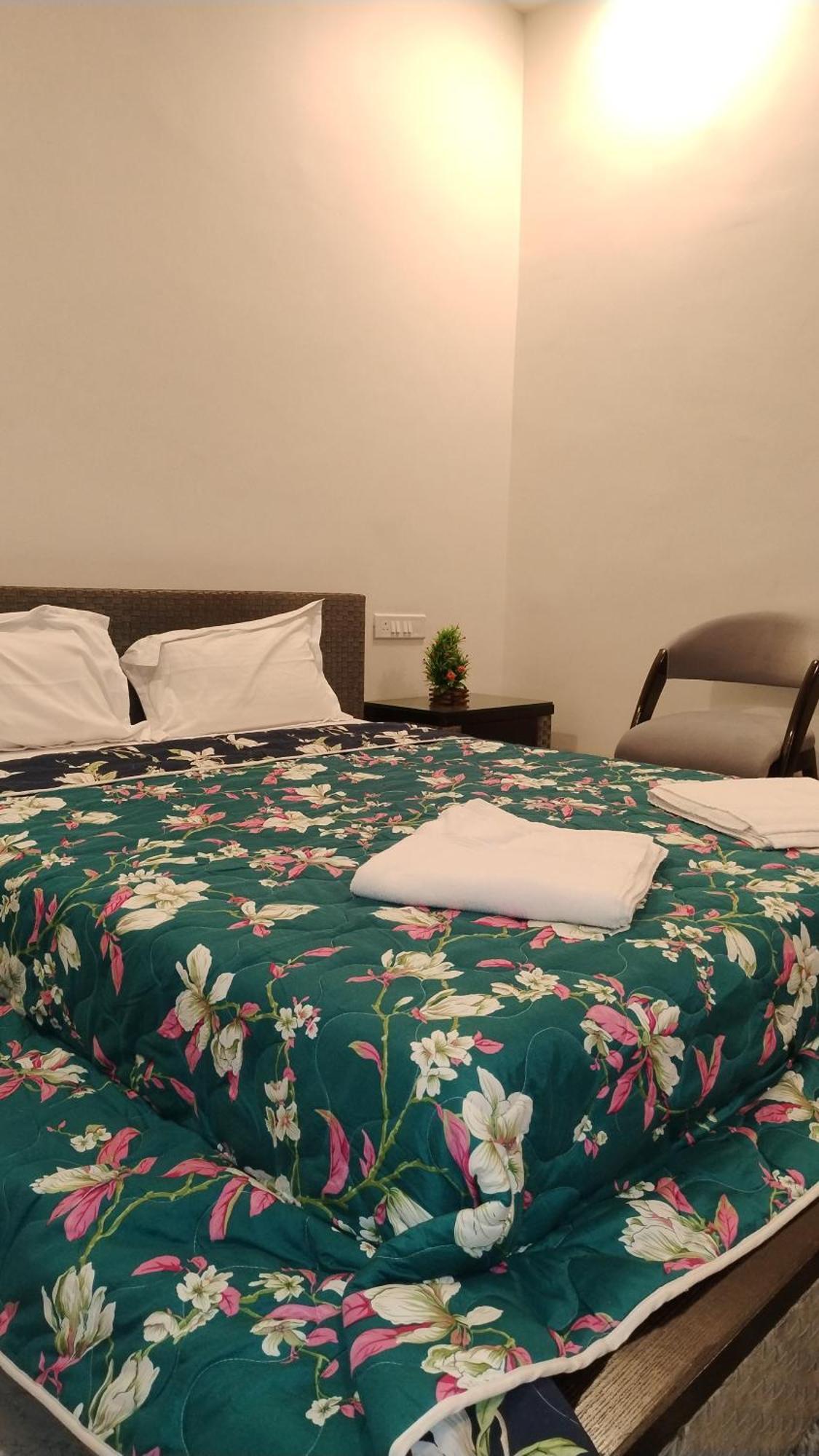 Sk Brownstone Mahabaleshwar