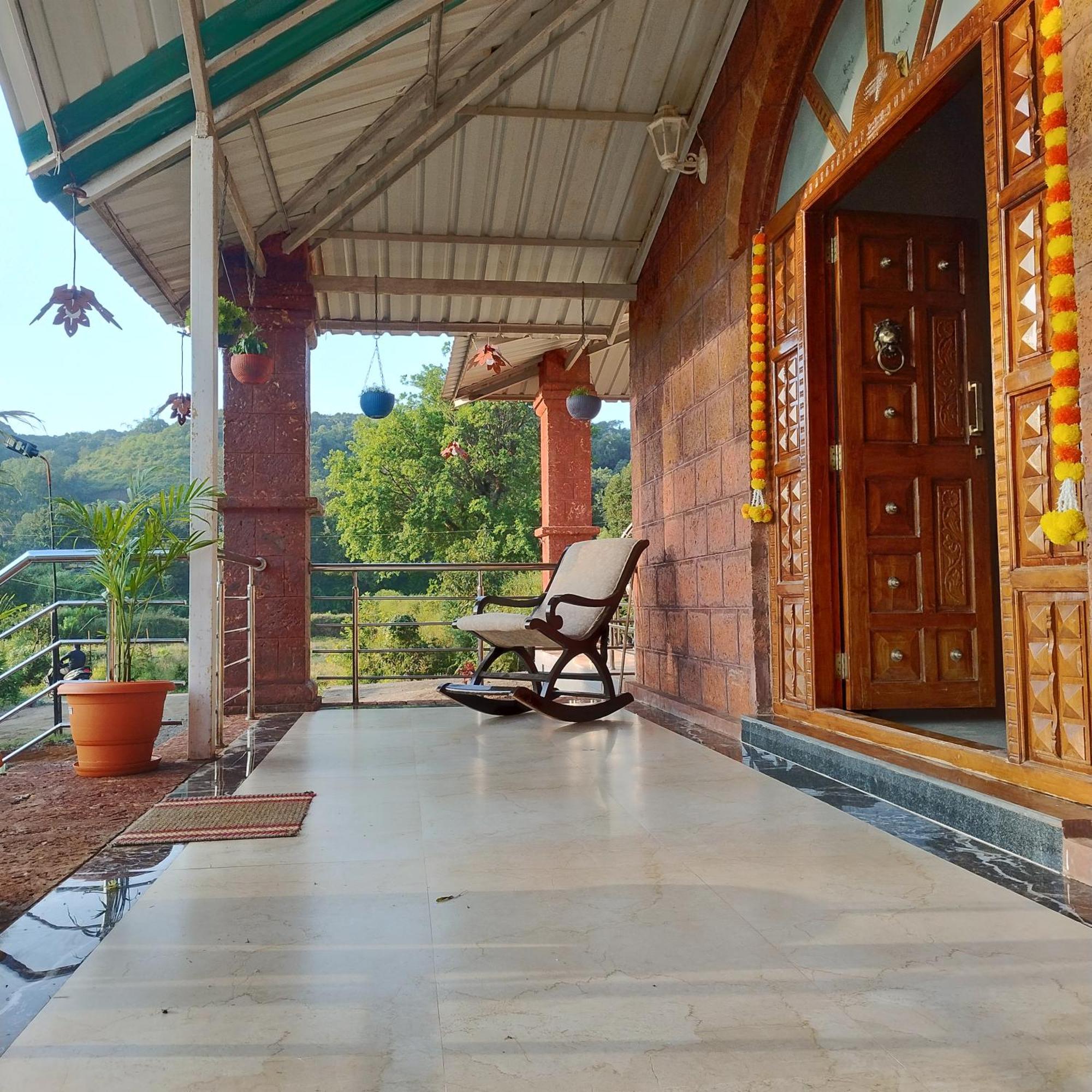Sk Brownstone * Mahabaleshwar